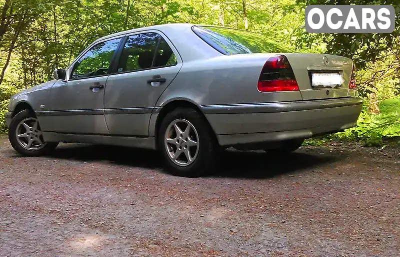 Седан Mercedes-Benz C-Class 1999 2 л. Автомат обл. Кіровоградська, Кропивницький (Кіровоград) - Фото 1/6