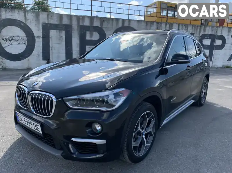 Внедорожник / Кроссовер BMW X1 2016 2 л. Автомат обл. Ровенская, Дубно - Фото 1/21