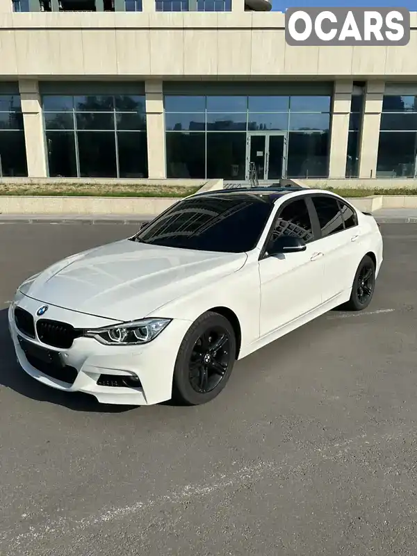 Седан BMW 3 Series 2013 2 л. Автомат обл. Днепропетровская, Днепр (Днепропетровск) - Фото 1/16