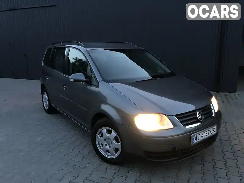 Минивэн Volkswagen Touran 2003 1.97 л. Ручная / Механика обл. Ивано-Франковская, Ивано-Франковск - Фото 1/8