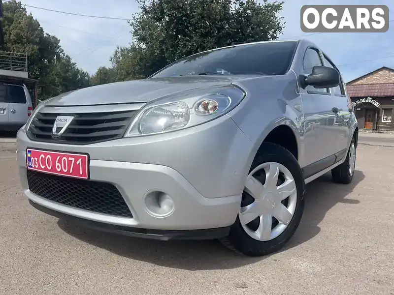 Хэтчбек Dacia Sandero 2008 1.4 л. Ручная / Механика обл. Черниговская, Бахмач - Фото 1/21