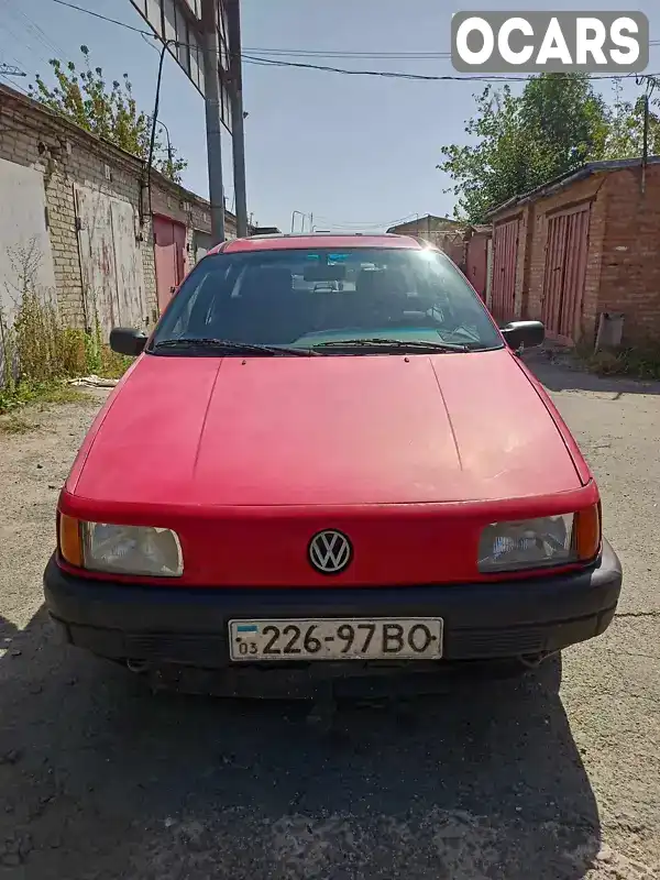 Універсал Volkswagen Passat 1990 1.8 л. Ручна / Механіка обл. Волинська, Луцьк - Фото 1/8