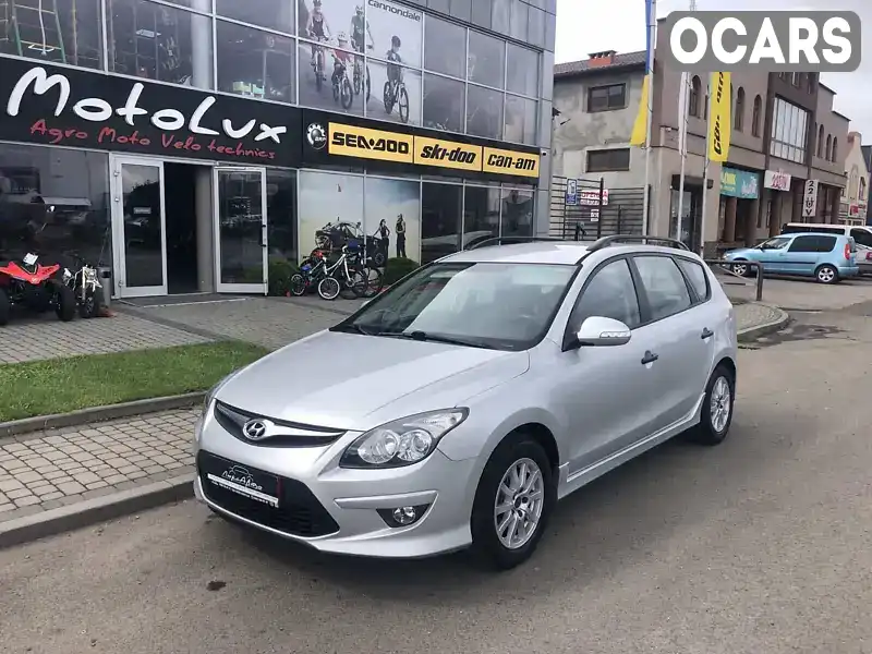 Універсал Hyundai i30 2011 1.6 л. Ручна / Механіка обл. Закарпатська, Мукачево - Фото 1/21