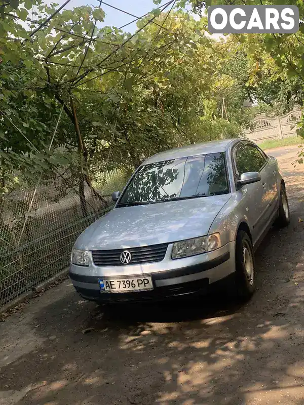 Седан Volkswagen Passat 2000 1.8 л. Ручна / Механіка обл. Дніпропетровська, Кривий Ріг - Фото 1/13