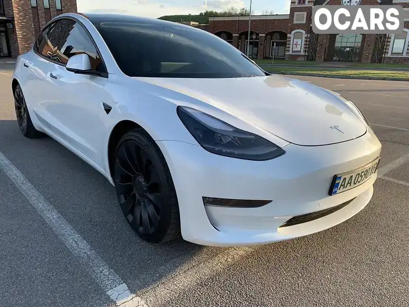 Седан Tesla Model 3 2022 null_content л. Автомат обл. Киевская, Киев - Фото 1/21