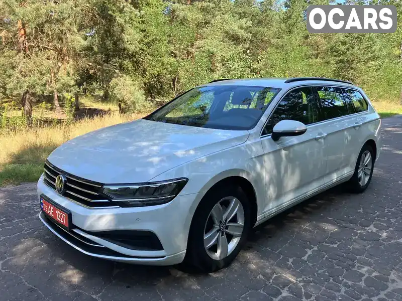 Универсал Volkswagen Passat 2019 1.98 л. Автомат обл. Волынская, Луцк - Фото 1/14