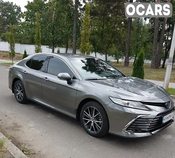 Седан Toyota Camry 2022 2.49 л. Варіатор обл. Київська, Київ - Фото 1/21