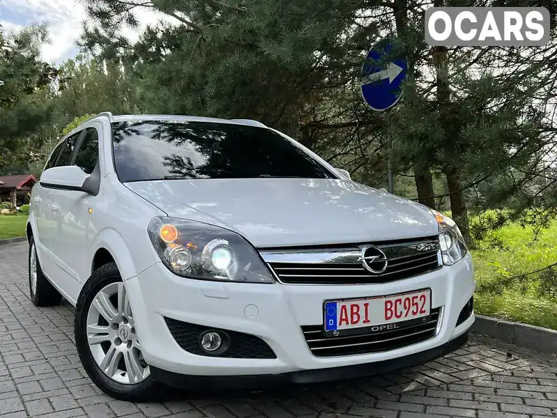 Универсал Opel Astra 2009 1.7 л. Ручная / Механика обл. Львовская, Дрогобыч - Фото 1/21