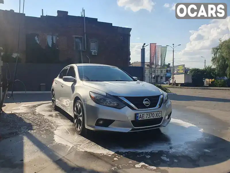 Седан Nissan Altima 2017 3.5 л. Вариатор обл. Днепропетровская, Днепр (Днепропетровск) - Фото 1/9