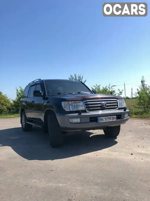 Внедорожник / Кроссовер Toyota Land Cruiser 2003 4.7 л. Автомат обл. Ровенская, Сарны - Фото 1/3