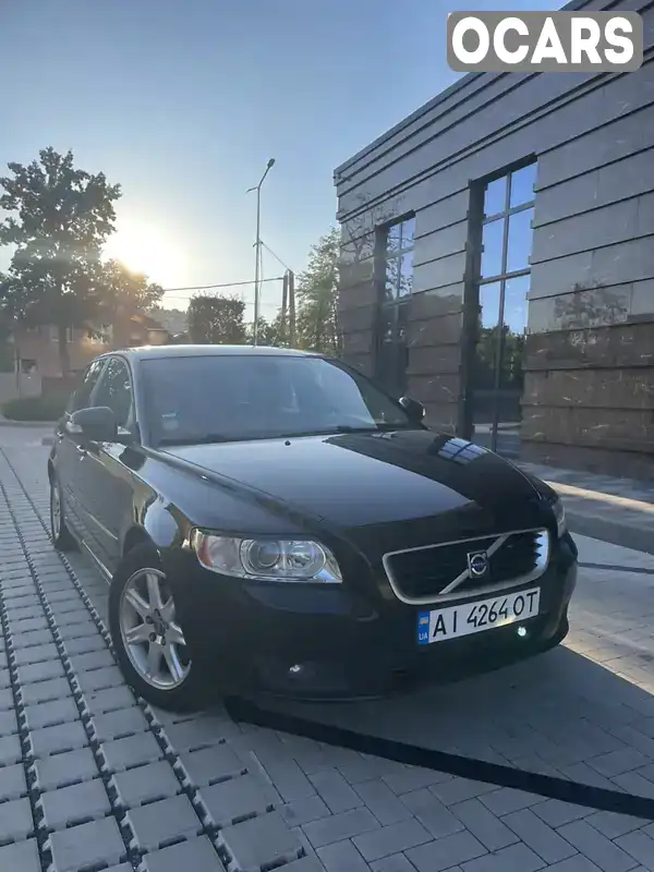 Универсал Volvo V50 2010 1.6 л. Ручная / Механика обл. Киевская, Ирпень - Фото 1/21