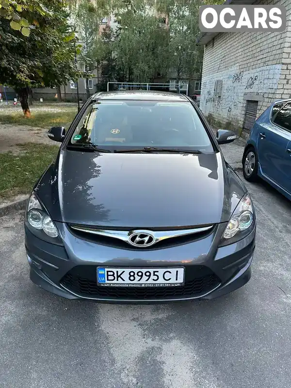 Хэтчбек Hyundai i30 2011 1.58 л. Ручная / Механика обл. Ровенская, Вараш (Кузнецовск) - Фото 1/10