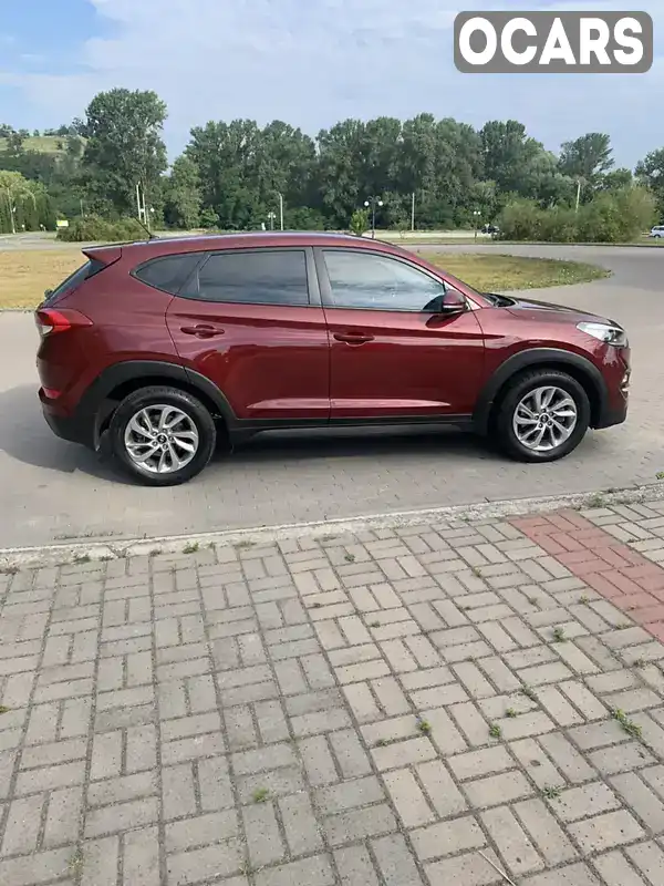 Внедорожник / Кроссовер Hyundai Tucson 2016 2 л. Автомат обл. Черкасская, Канев - Фото 1/21