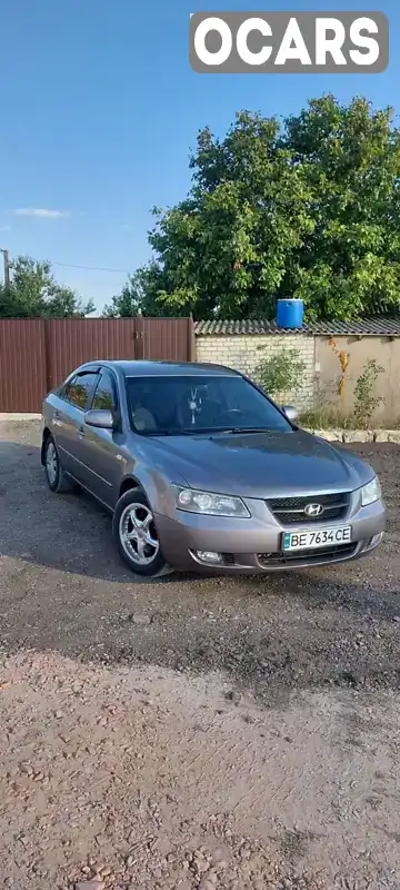 Седан Hyundai Sonata 2006 2.36 л. Ручна / Механіка обл. Миколаївська, Миколаїв - Фото 1/18