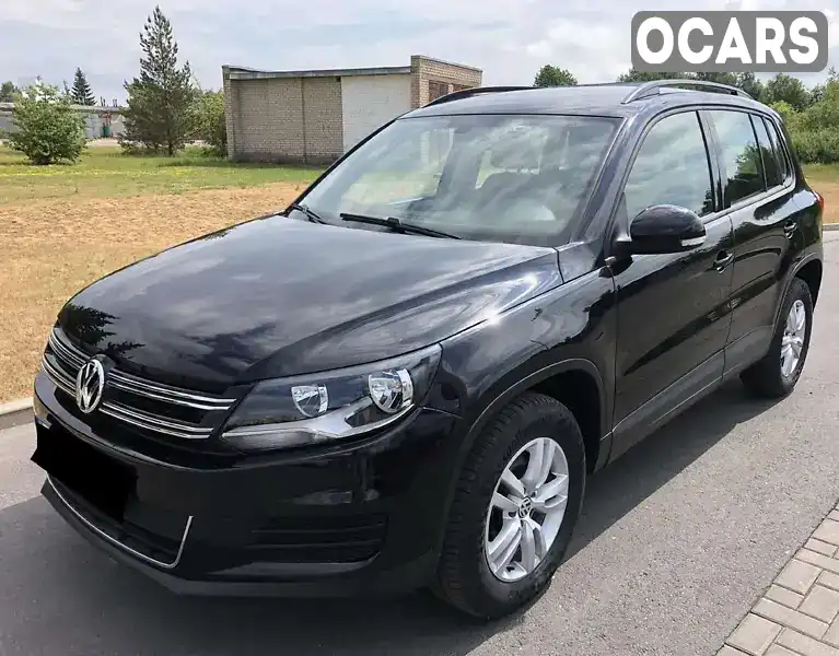 Внедорожник / Кроссовер Volkswagen Tiguan 2015 2 л. Автомат обл. Львовская, Львов - Фото 1/21