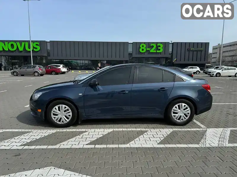 Хетчбек Chevrolet Cruze 2013 1.8 л. Автомат обл. Київська, Київ - Фото 1/21