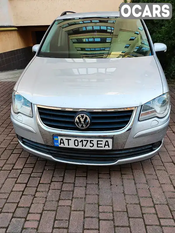 Мінівен Volkswagen Touran 2008 1.9 л. Автомат обл. Івано-Франківська, Івано-Франківськ - Фото 1/12