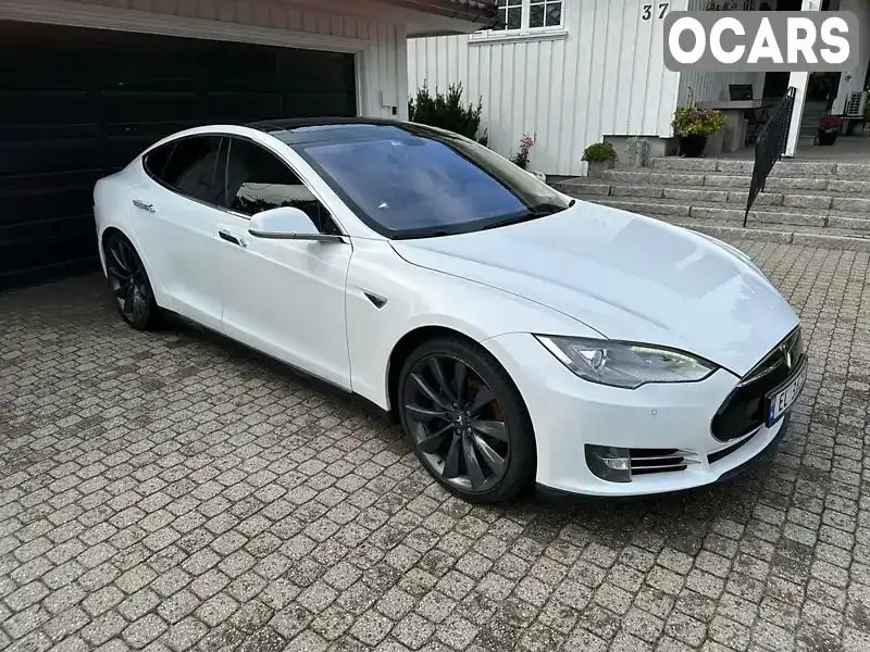 Лифтбек Tesla Model S 2014 null_content л. Автомат обл. Киевская, Киев - Фото 1/21