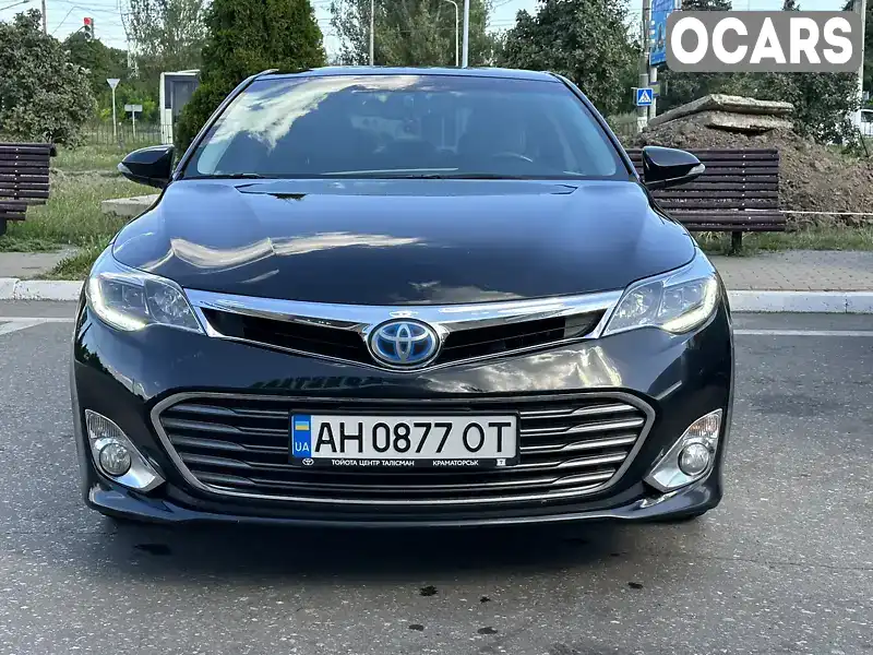 Седан Toyota Avalon 2015 2.5 л. Автомат обл. Киевская, Киев - Фото 1/21