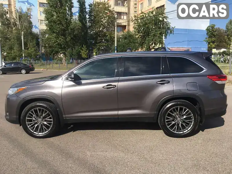 Позашляховик / Кросовер Toyota Highlander 2019 3.46 л. Типтронік обл. Харківська, Харків - Фото 1/18