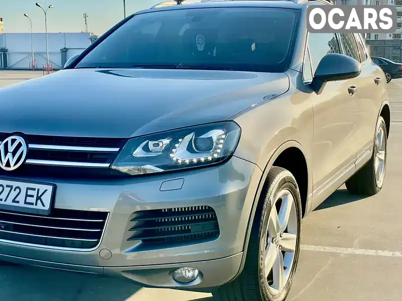 Позашляховик / Кросовер Volkswagen Touareg 2011 2.97 л. Автомат обл. Київська, Київ - Фото 1/21