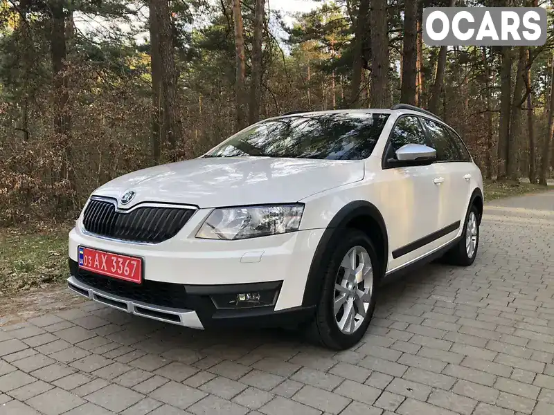 Универсал Skoda Octavia Scout 2015 2 л. Ручная / Механика обл. Львовская, Львов - Фото 1/21