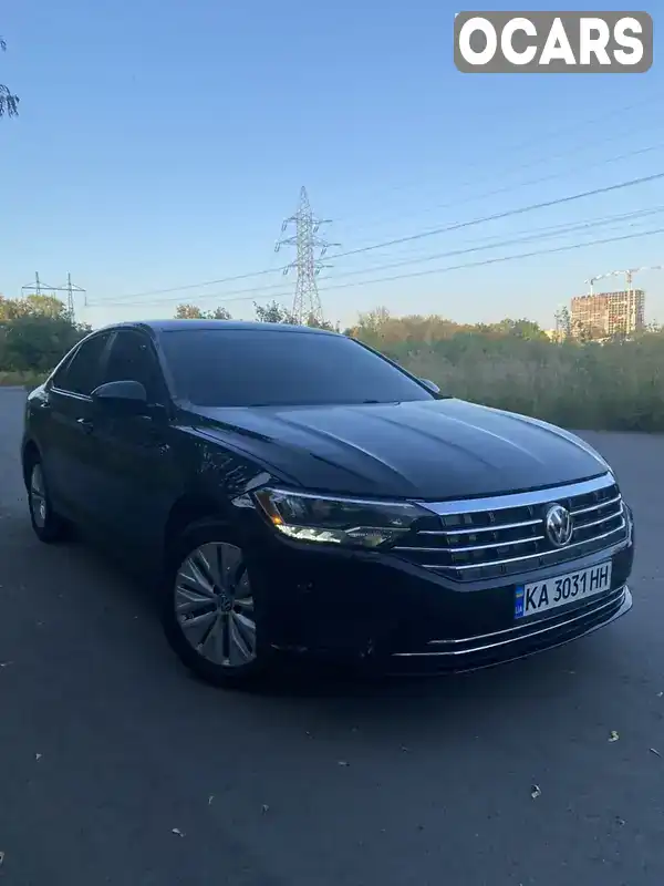 Седан Volkswagen Jetta 2018 1.4 л. Автомат обл. Киевская, Киев - Фото 1/19