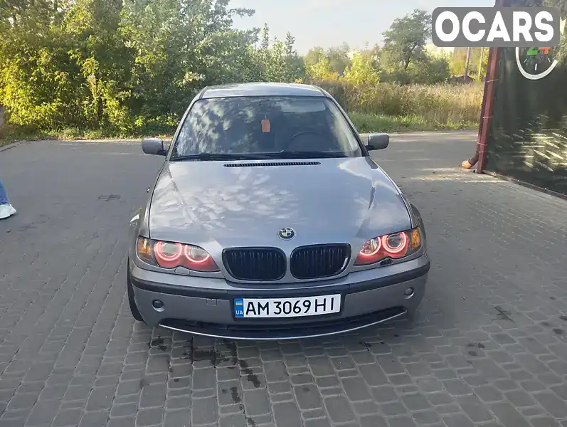 Седан BMW 3 Series 2003 2 л. Автомат обл. Житомирская, Коростень - Фото 1/21