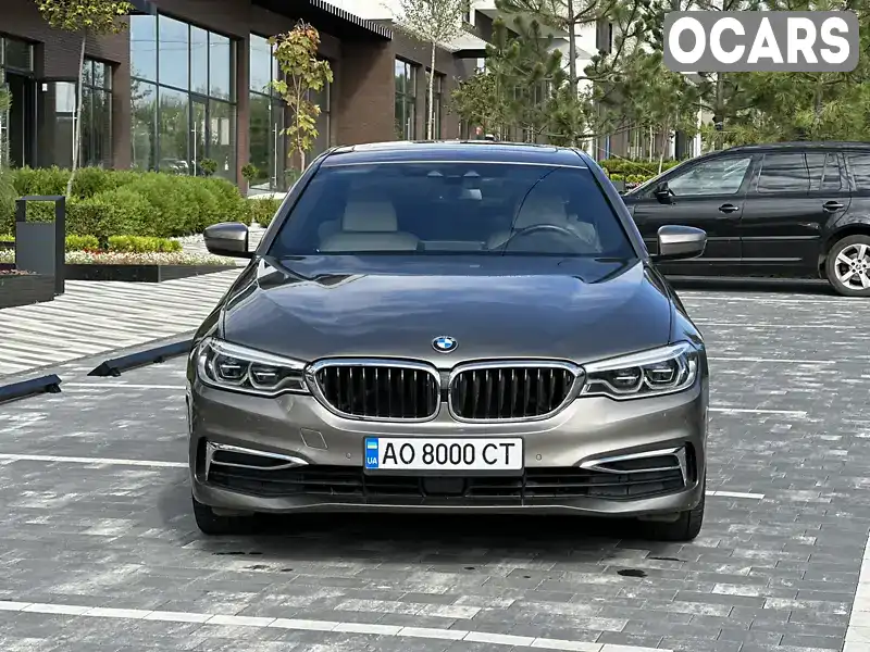 Седан BMW 5 Series 2019 2 л. Автомат обл. Закарпатская, Ужгород - Фото 1/21