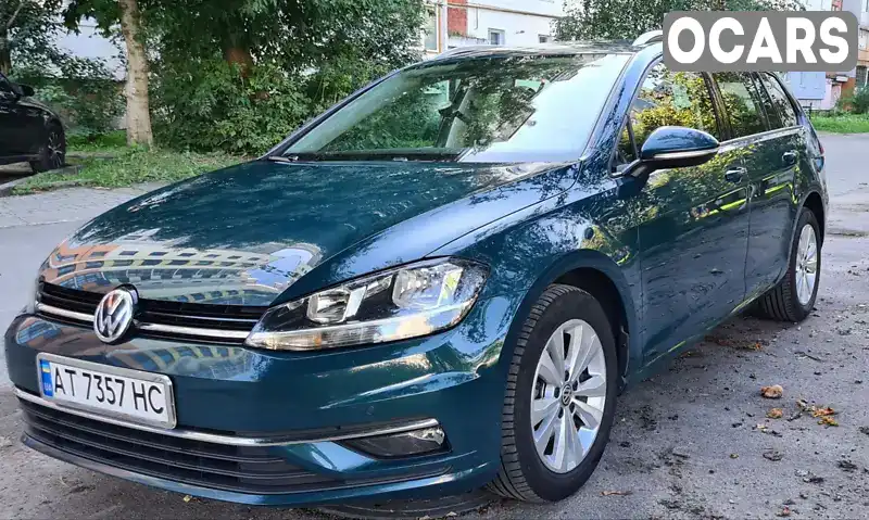 Универсал Volkswagen Golf 2018 1.6 л. Автомат обл. Ивано-Франковская, Калуш - Фото 1/10