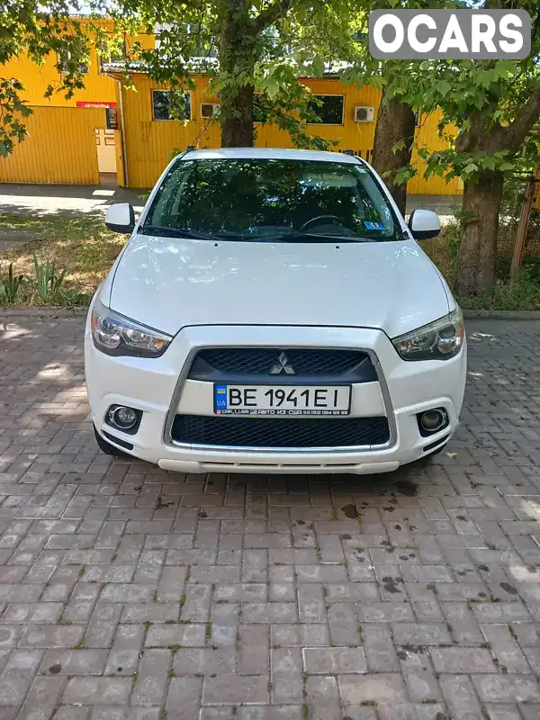 Позашляховик / Кросовер Mitsubishi Outlander Sport 2011 2 л. Варіатор обл. Миколаївська, Миколаїв - Фото 1/7