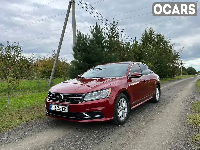 Седан Volkswagen Passat 2015 1.8 л. Автомат обл. Волынская, Луцк - Фото 1/19