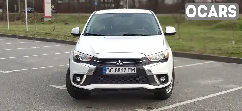 Позашляховик / Кросовер Mitsubishi Outlander Sport 2019 2 л. Автомат обл. Львівська, Львів - Фото 1/21