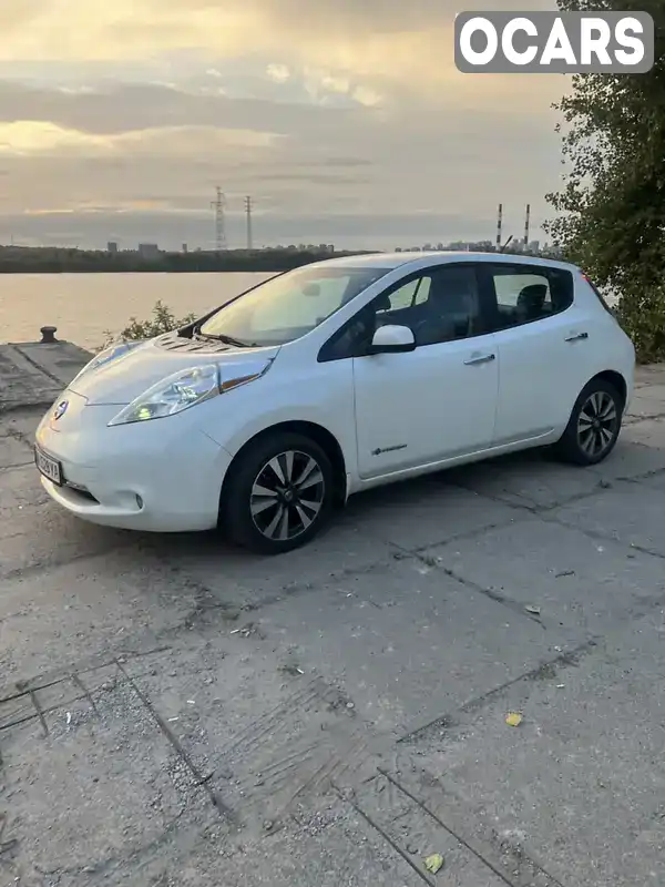 Хетчбек Nissan Leaf 2013 null_content л. обл. Київська, Київ - Фото 1/21