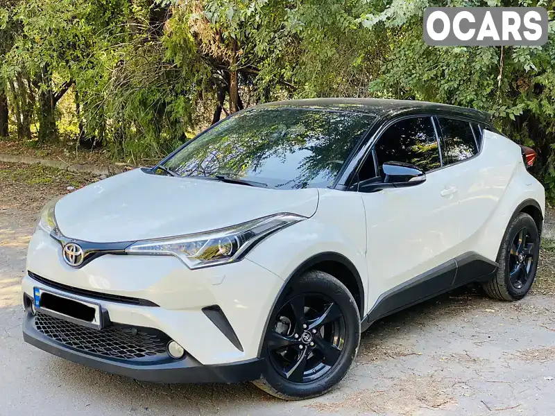 Внедорожник / Кроссовер Toyota C-HR 2016 1.2 л. Вариатор обл. Днепропетровская, Днепр (Днепропетровск) - Фото 1/21