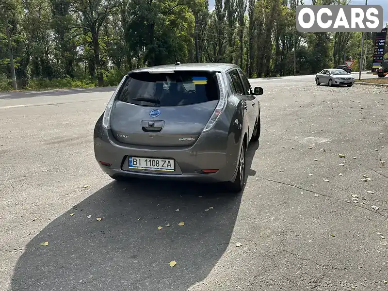 Хэтчбек Nissan Leaf 2015 null_content л. Вариатор обл. Кировоградская, Онуфриевка - Фото 1/21