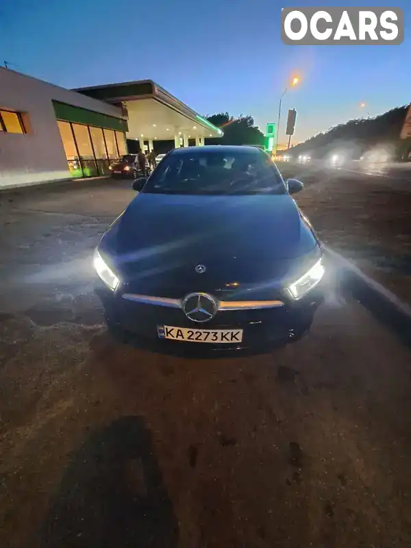 Хэтчбек Mercedes-Benz A-Class 2018 1.46 л. Автомат обл. Киевская, Киев - Фото 1/21