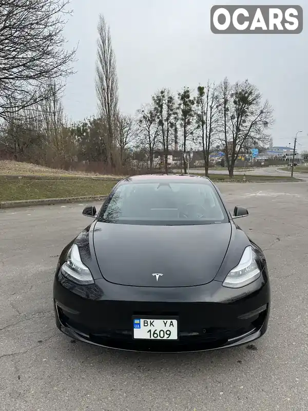 Седан Tesla Model 3 2018 null_content л. Автомат обл. Ровенская, Ровно - Фото 1/21