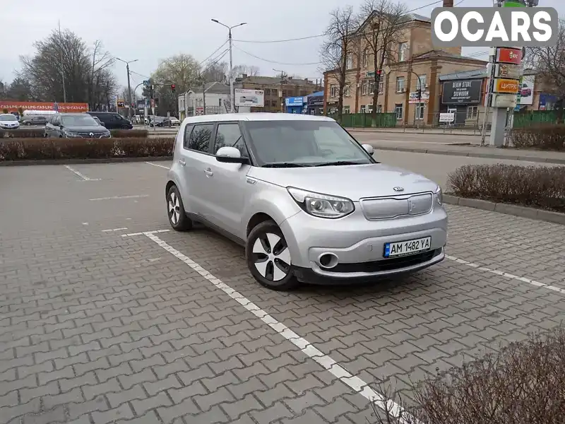 Позашляховик / Кросовер Kia Soul 2017 null_content л. Автомат обл. Житомирська, Житомир - Фото 1/11