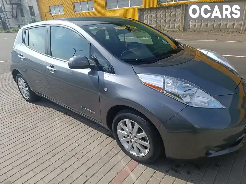 Хетчбек Nissan Leaf 2015 null_content л. обл. Закарпатська, Мукачево - Фото 1/6