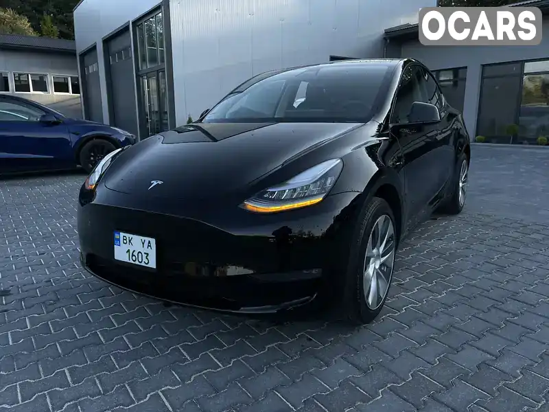 Внедорожник / Кроссовер Tesla Model Y 2020 null_content л. Автомат обл. Черновицкая, Черновцы - Фото 1/21