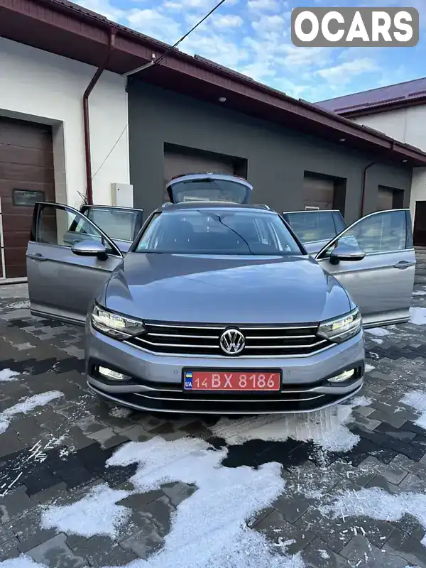 Універсал Volkswagen Passat 2020 1.6 л. Автомат обл. Житомирська, Звягель - Фото 1/21