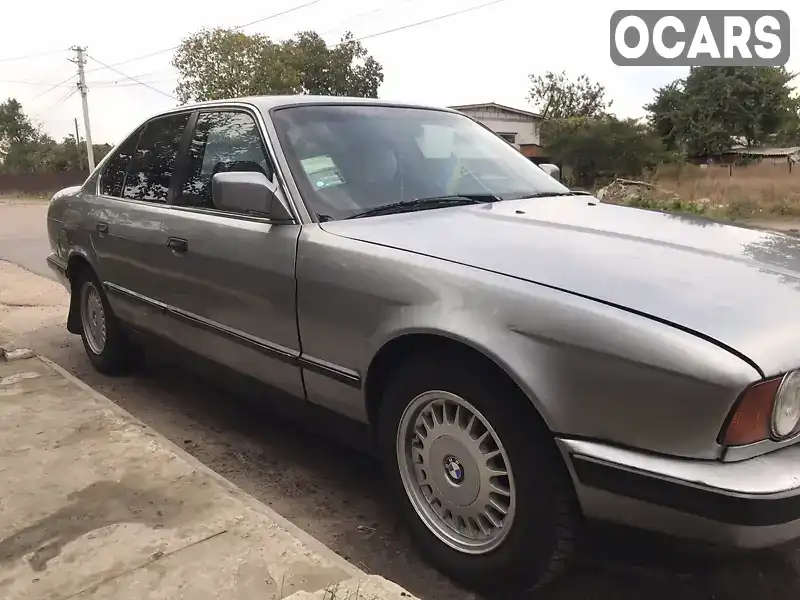 Седан BMW 5 Series 1988 2 л. Ручная / Механика обл. Житомирская, Бердичев - Фото 1/14