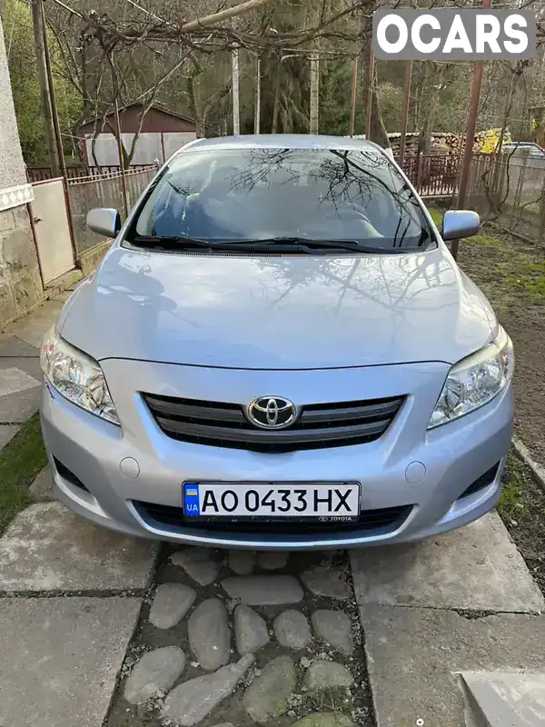 Седан Toyota Corolla 2008 1.6 л. Робот обл. Закарпатская, Ужгород - Фото 1/10