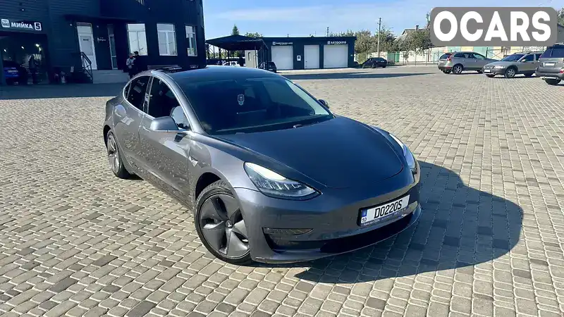 Седан Tesla Model 3 2019 null_content л. обл. Киевская, Белая Церковь - Фото 1/19