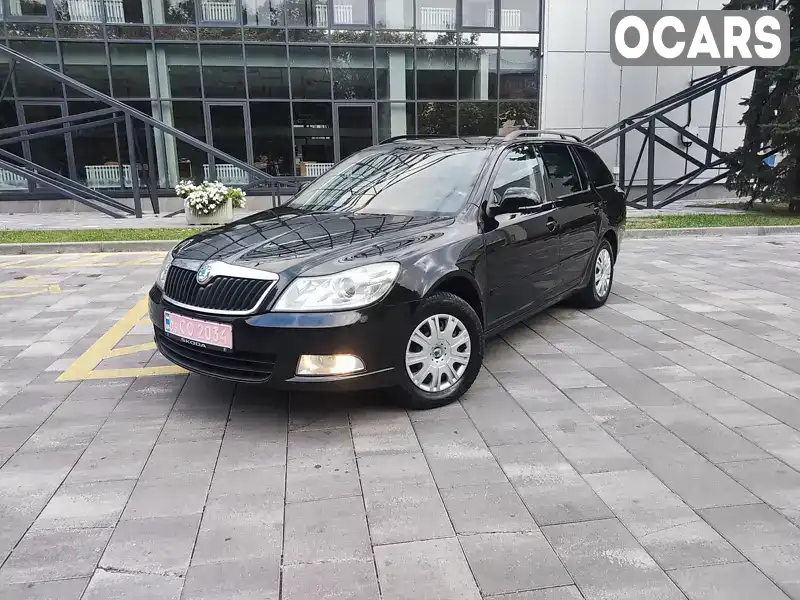 Універсал Skoda Octavia 2009 2 л. Ручна / Механіка обл. Полтавська, Полтава - Фото 1/21