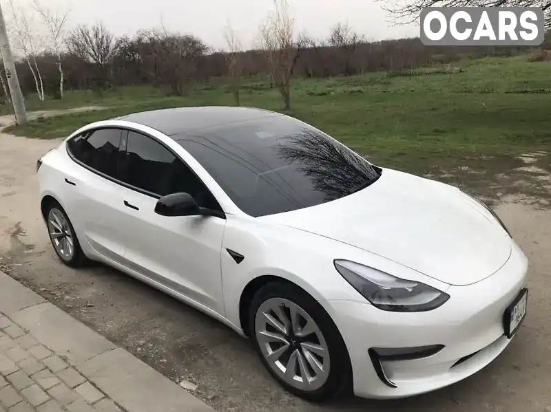 Седан Tesla Model 3 2022 null_content л. Автомат обл. Харьковская, Харьков - Фото 1/21