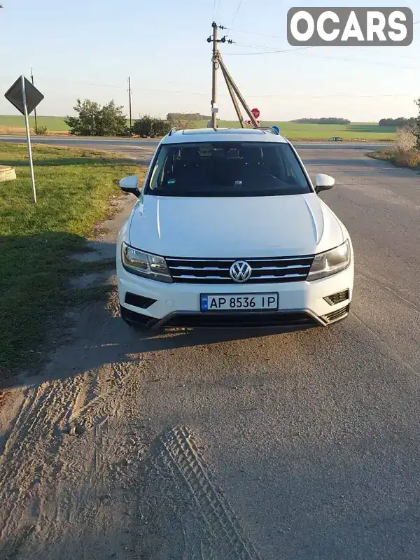 Позашляховик / Кросовер Volkswagen Tiguan 2017 1.98 л. Робот обл. Запорізька, Запоріжжя - Фото 1/21