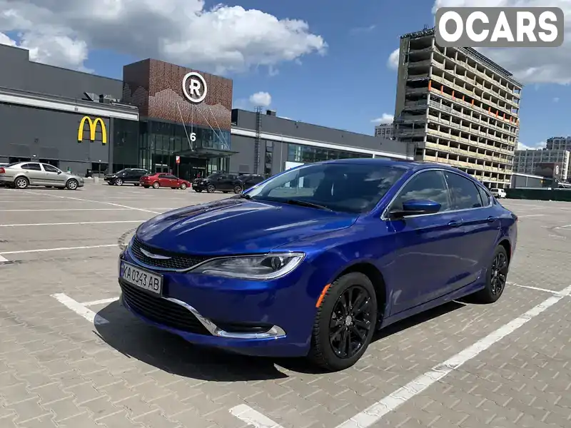 Седан Chrysler 200 2015 2.4 л. Автомат обл. Київська, Київ - Фото 1/21