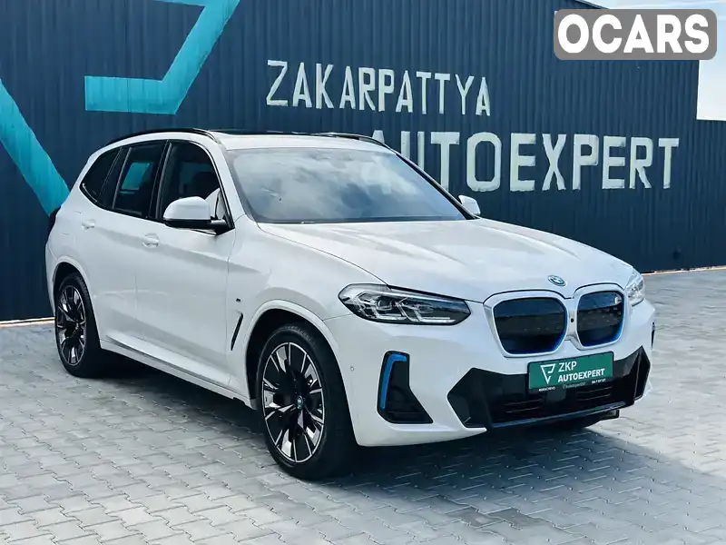 Позашляховик / Кросовер BMW iX3 2023 null_content л. Автомат обл. Закарпатська, Мукачево - Фото 1/20